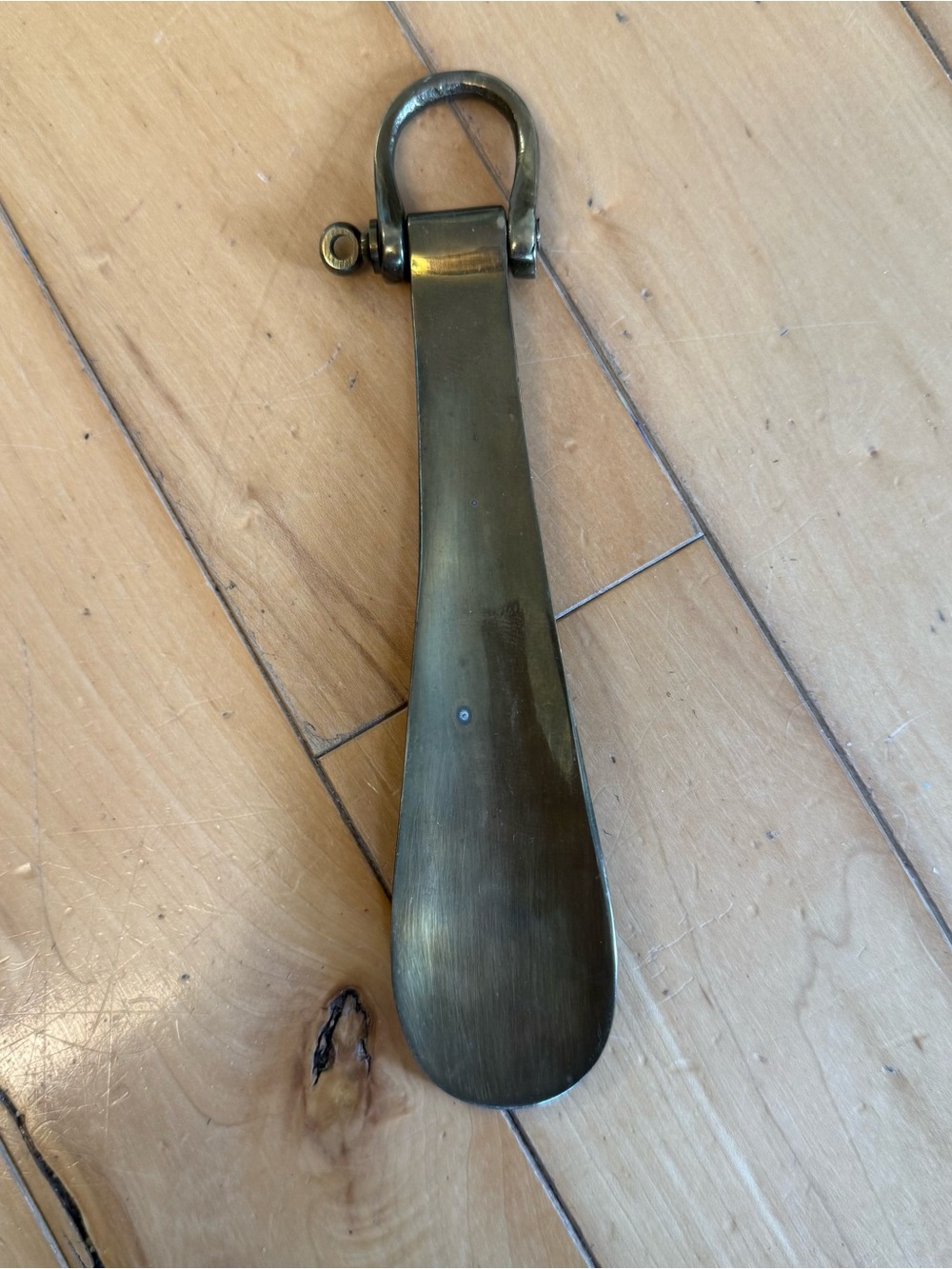 Brass Shoe Horn - Brown/Antique Brass